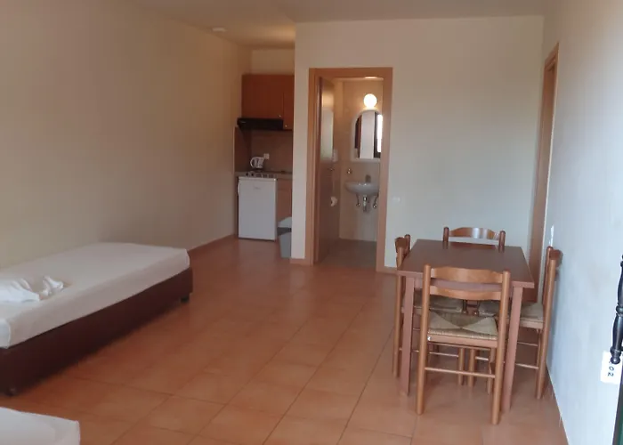 Dia 3* Херсонісос