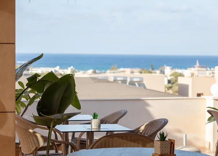 Ξενοδοχείο με διαμερίσματα Dia